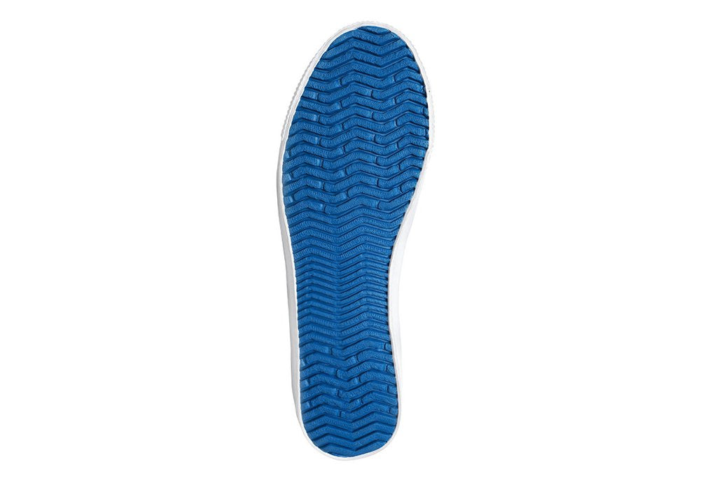 Classic White canvas sneaker