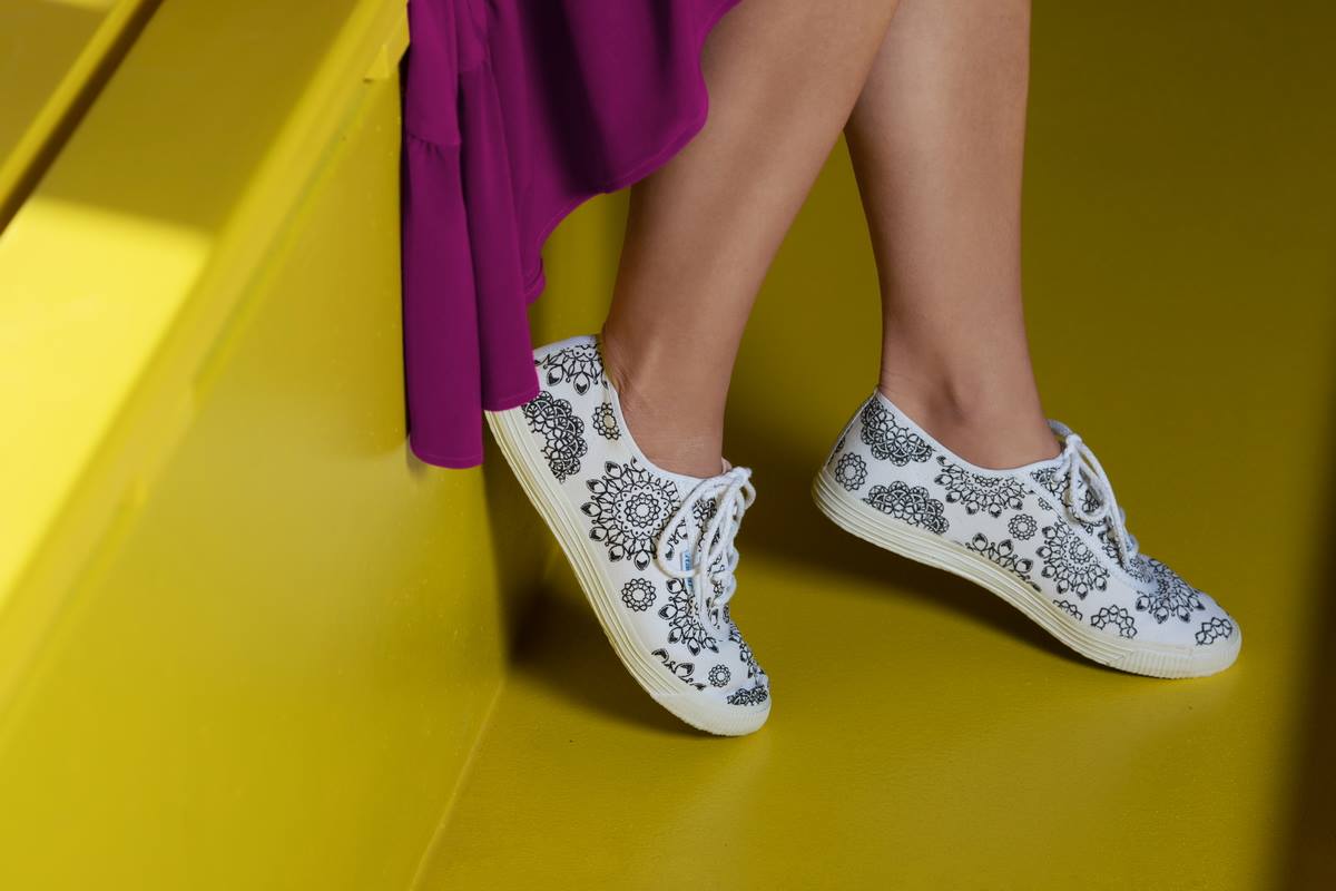 Mandala canvas sneaker