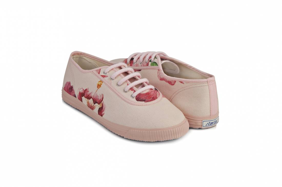 Hibiscus canvas sneaker